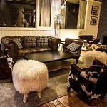 Mir Hotell Saint-Lary-Soulan