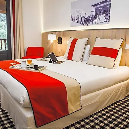 Hotel Mir 4*