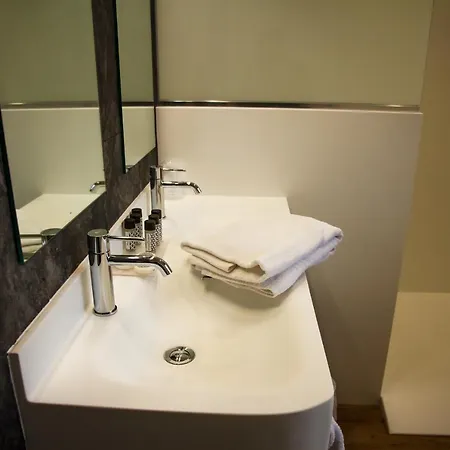 Hotel Mir 4*